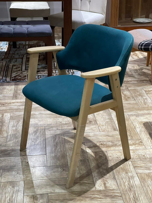 Chairs Code : CH 3  Minimum Quantity 20 Pieces